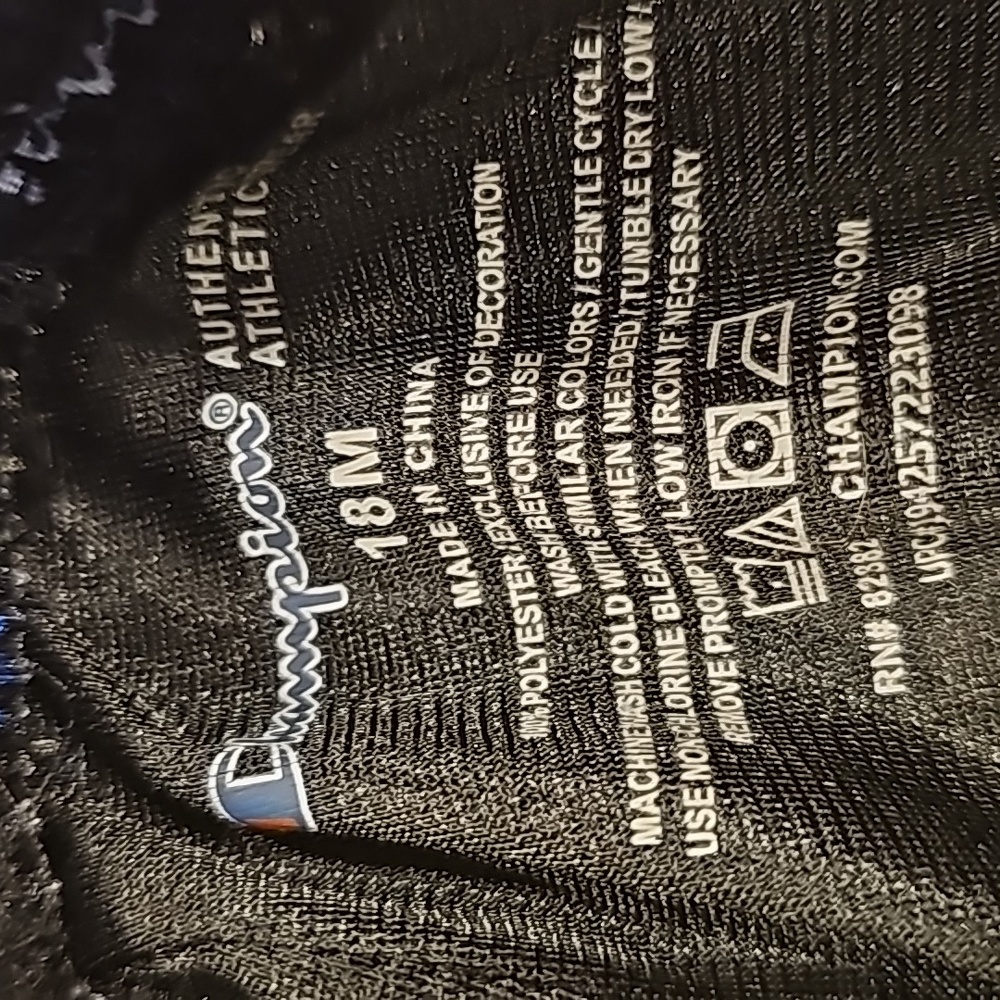 Champion all over script logo athletic shorts - Picture 4 of 4